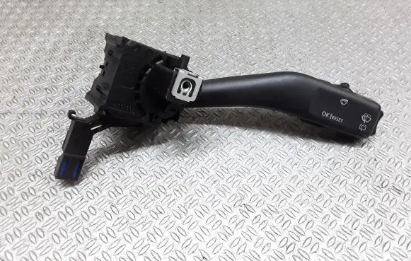 Volkswagen Touran I Wiper control stalk 1K0953519A