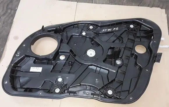 Hyundai i40 Front window lifting mechanism without motor 824803ZXXX