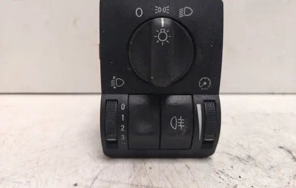 Light switch