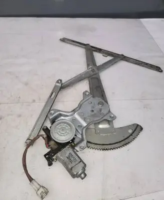 Suzuki Jimny Front wiper linkage and motor