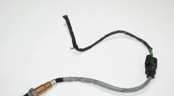 Mercedes-Benz ML W166 Lambda probe sensor A0065421718
