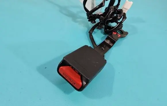 Mitsubishi Eclipse Cross Front seatbelt IMPRK1579286