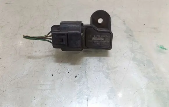 Volvo V50 Air pressure sensor 0261230044