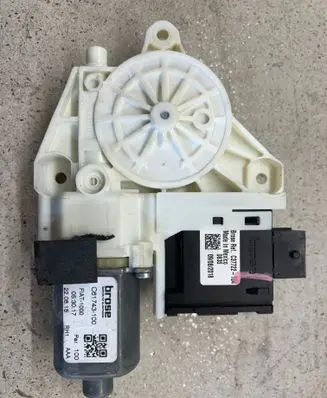 Jeep Compass Front door window regulator motor C61743100 C37722104 FIAT1000