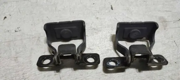 Peugeot 308 Tailgate/trunk/boot hinge