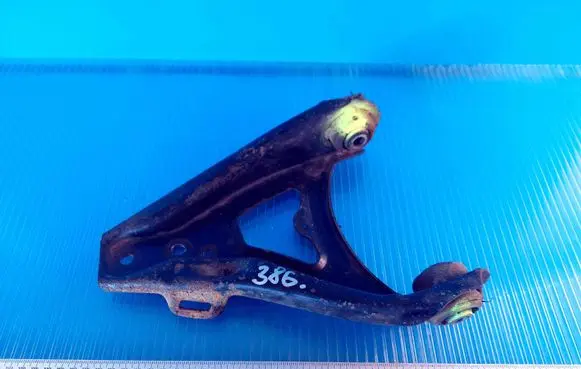Renault Scenic I Front lower control arm/wishbone