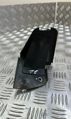 Volkswagen PASSAT B8 ABS pump bracket 5Q2614235E
