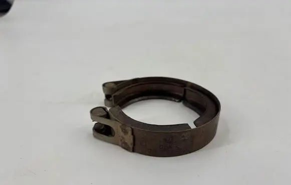 Volkswagen Tiguan Muffler pipe connector clamp 04L253725B