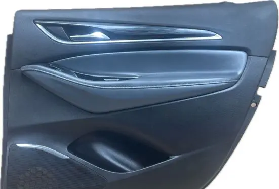 Buick Enclave II Front door card panel trim 84392259