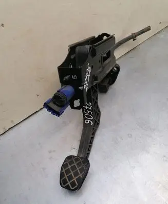 Clutch pedal