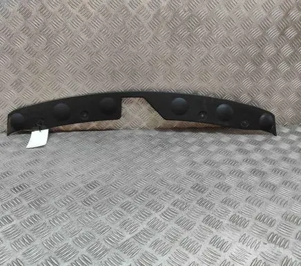 Maserati Ghibli Radiator trim 670010774