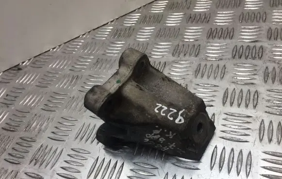 Audi A6 S6 C6 4F Engine mounting bracket 4F0199307AA 9222