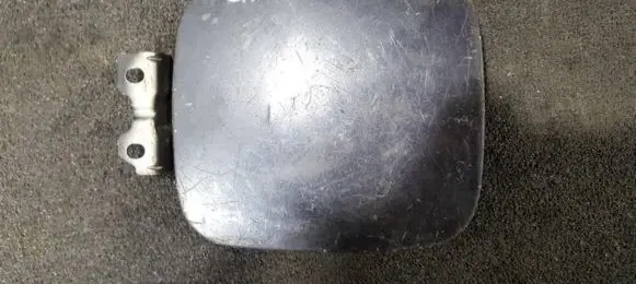 Mitsubishi Carisma Fuel tank cap