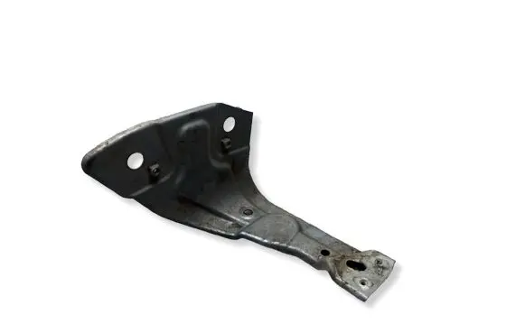 Volkswagen PASSAT B7 Fender mounting bracket 3AA821141