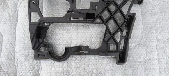 Volkswagen Golf VII Front bumper mounting bracket 5G0807723D