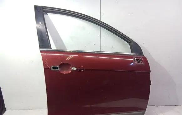 Chevrolet Captiva Front door