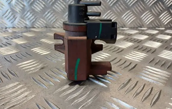 Ford C-MAX I Turbo solenoid valve 6G9Q9E882CA