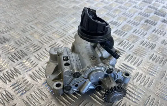 Audi Q5 SQ5 Oil pump 06H115105GE