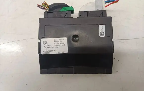 BMW 3 G20 G21 Fan control module 5A68372