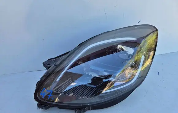 Ford Puma Headlight part 