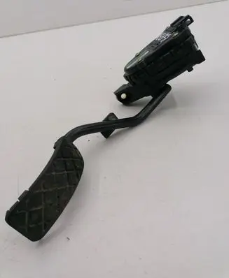 Audi A2 Accelerator throttle pedal 8Z2721523B