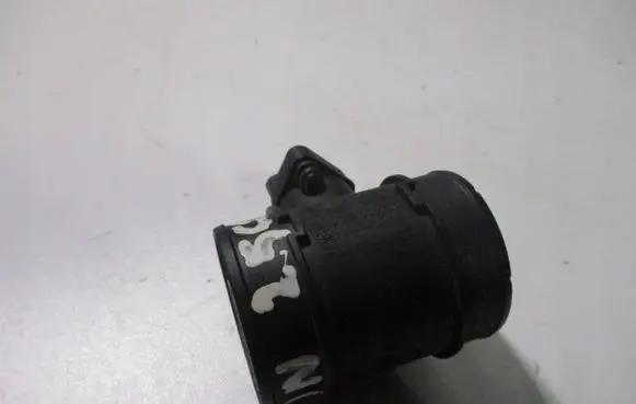 Hyundai Tucson JM Mass air flow meter 0281002600