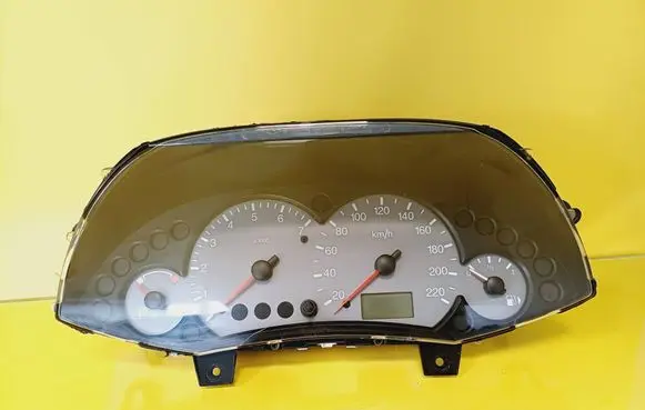 Ford Focus Speedometer (instrument cluster) 98AB10849JE