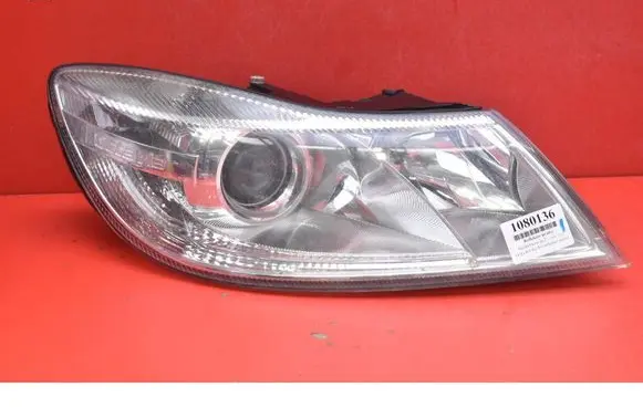 Skoda Octavia Mk2 (1Z) Headlight/headlamp 1Z1941016F