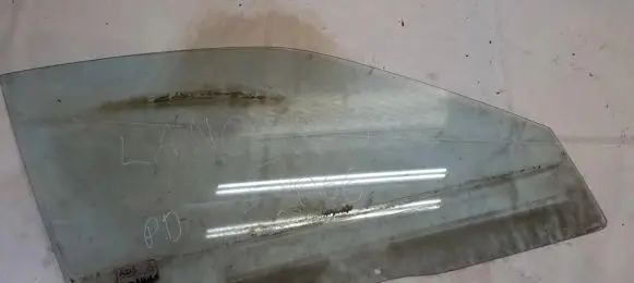 Mitsubishi Lancer Front door window glass four-door