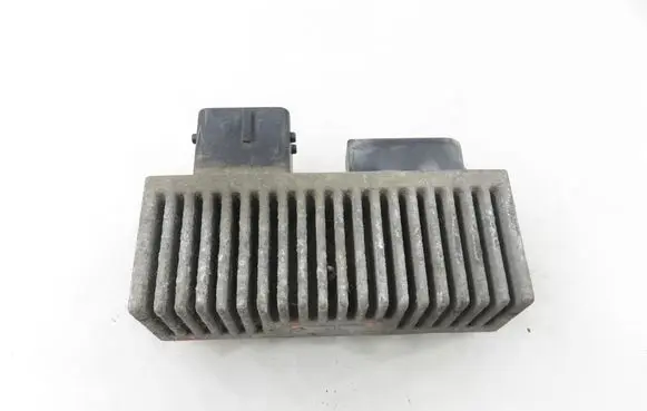 Renault Scenic II - Grand scenic II Glow plug pre-heat relay 8200558438A