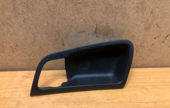 Hyundai i30 Front door handle cover 826112L000