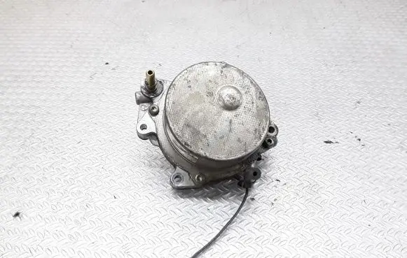 Opel Signum Vacuum pump 55188660