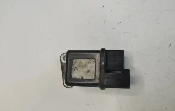 Nissan Patrol Y61 Glow plug pre-heat relay MR0D1821