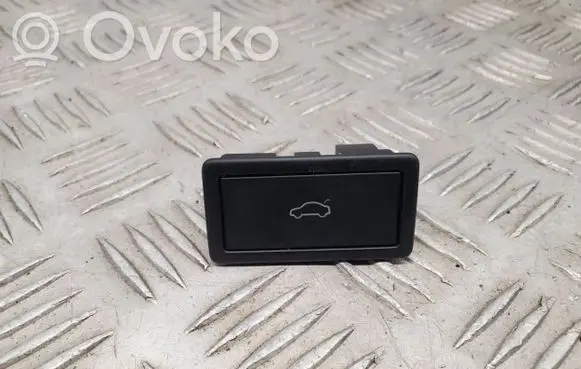 Volkswagen Atlas Tailgate/boot open switch button 3G0959831B