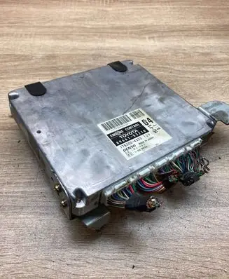 Lexus IS 200-300 Engine control unit/module ECU 8966153210 1753004322