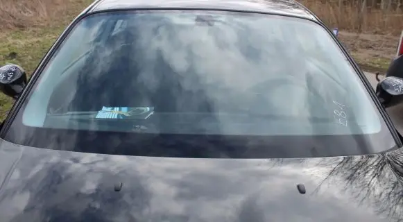BMW 1 E81 E87 Front windscreen/windshield window 
