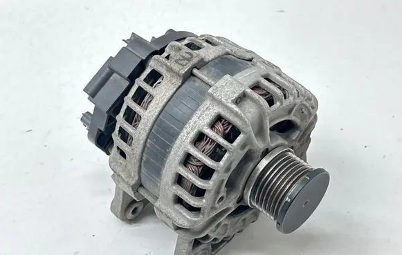 Nissan Pulsar Generator/alternator 231004BE0B F000BL0814 14V80150A