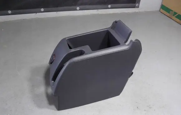 Volkswagen Golf V Center console 1K5863323