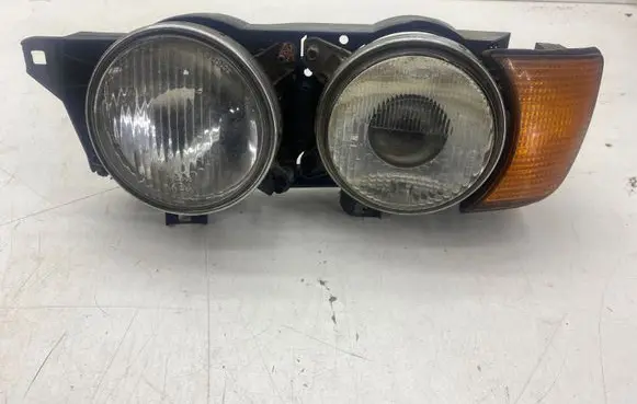 BMW 5 E34 Front indicator light 155244