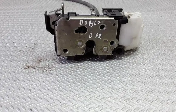 Fiat Doblo Front door lock 