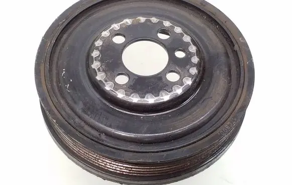 Volkswagen Golf IV Crankshaft pulley 04L105243 04L105243V200