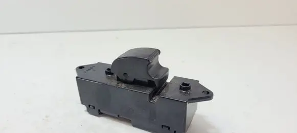 Mitsubishi Outlander Electric window control switch 8608A061
