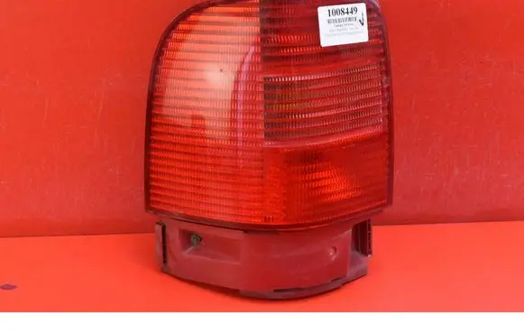 Seat Alhambra (Mk1) Rear/tail lights 964517