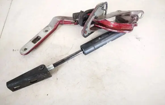 Volvo S70 V70 V70 XC Tailgate/trunk/boot hinge 9485548