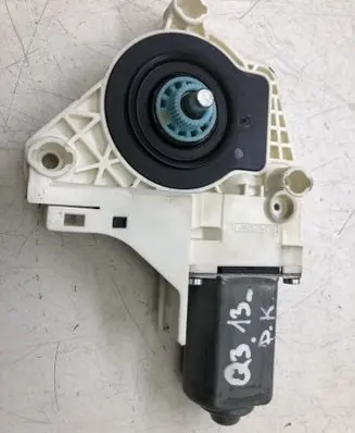 Audi Q3 8U Front door window regulator motor 8K0959801B