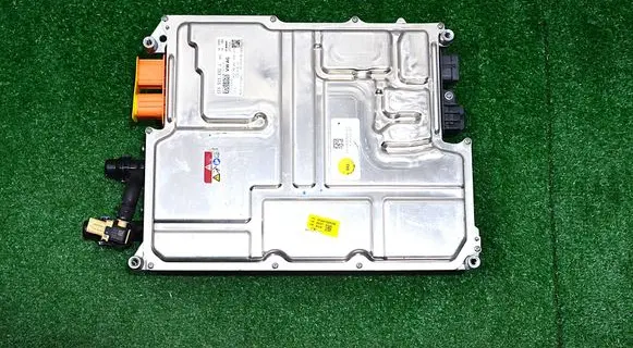 Volkswagen ID.4 Battery charger (optional) 1EA915692L