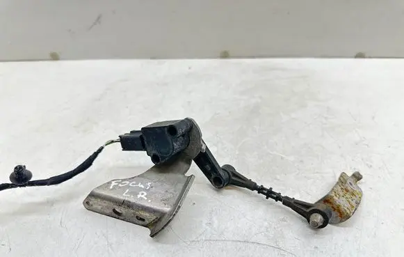Ford Focus Headlight/headlamp level sensor 3048980 JX6C5B690C