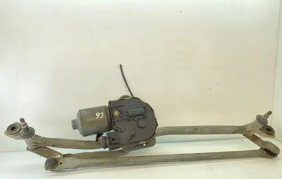 Audi A6 S6 C6 4F Front wiper linkage and motor 4F1955119C 0390241651 06111833