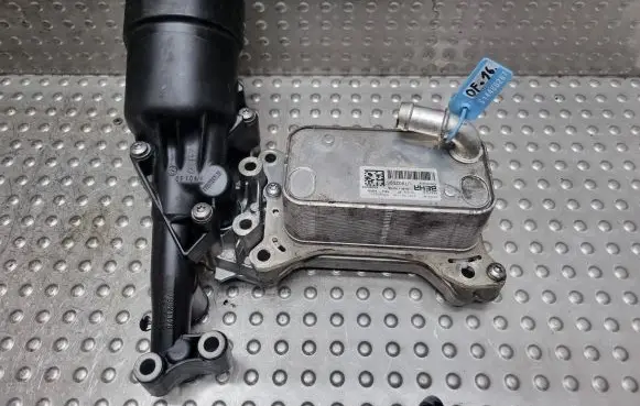 Mercedes-Benz Sprinter W906 Radiator mount bracket A6511801165 70321178