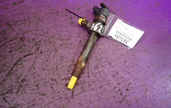 Alfa Romeo 147 Fuel injector 0445110